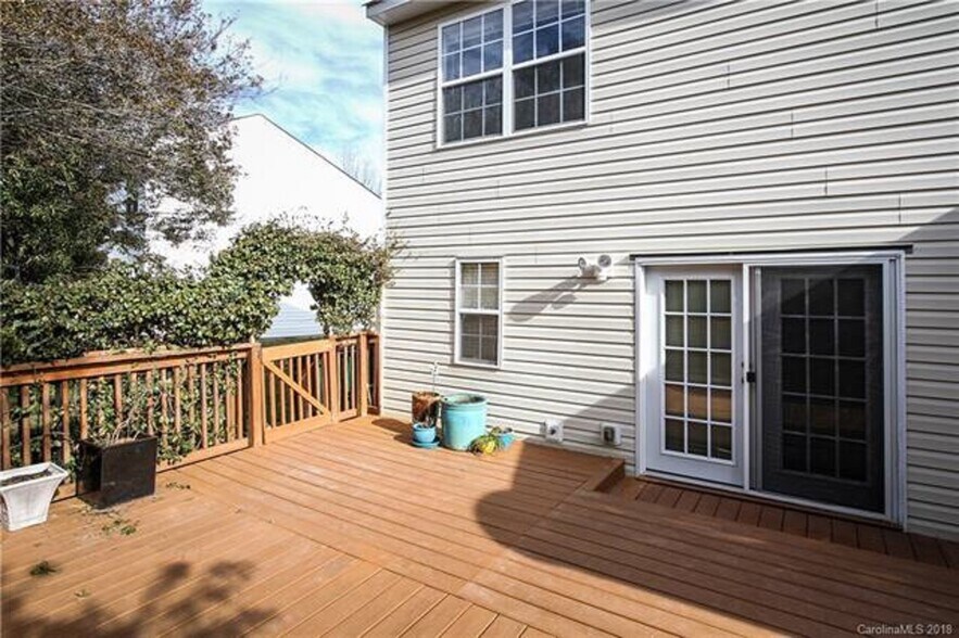 Building Photo - 2928 Mayer House Ct