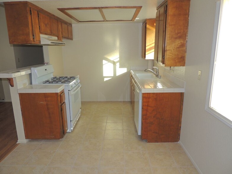 Building Photo - 430 Ohio Ave