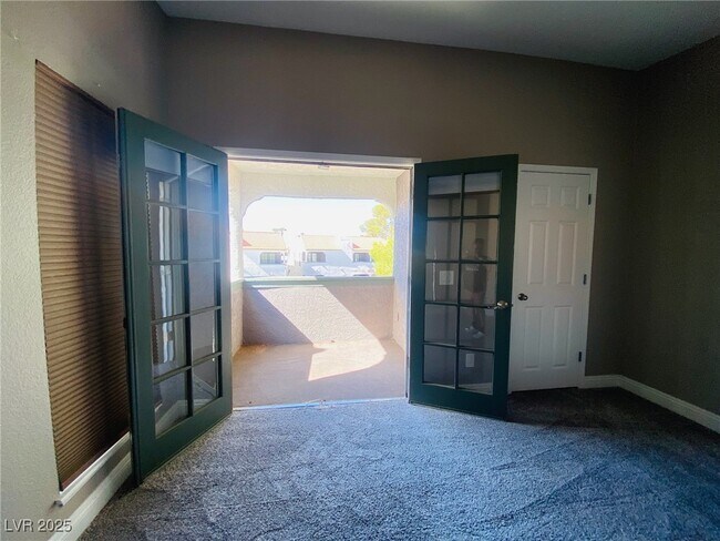 Building Photo - 2812 Bluegill Way