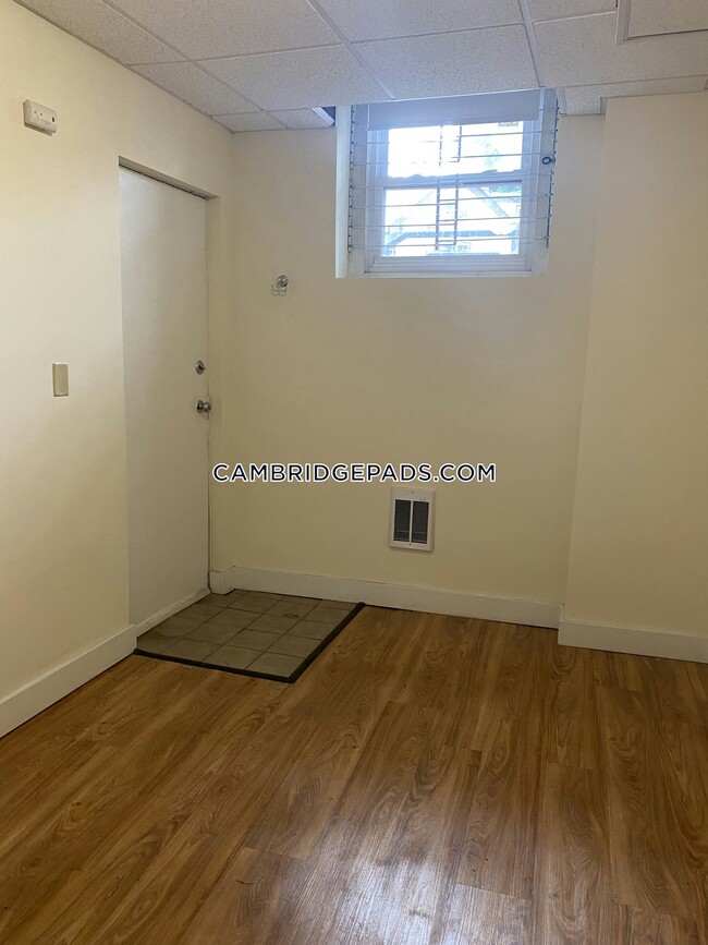 Building Photo - 1616 Massachusetts Ave