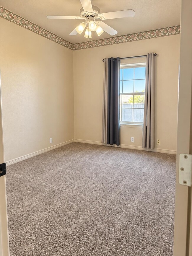 Building Photo - 9208 Masini Ln NW