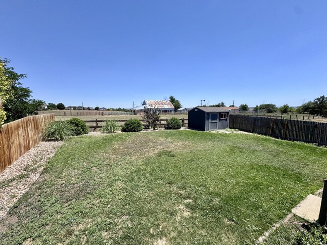 Building Photo - 11260 Jersey Way