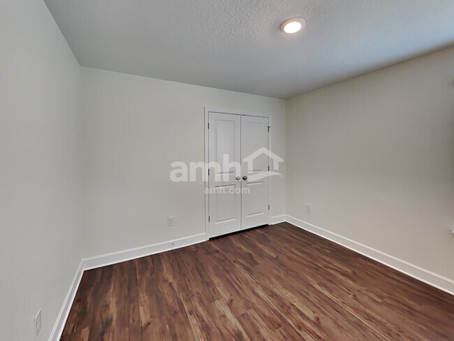 Building Photo - 33942 Thyme Dr