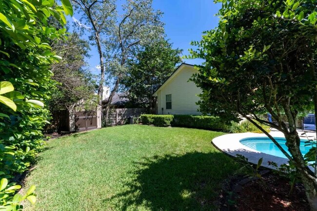 Building Photo - 15652 Coastal Ln