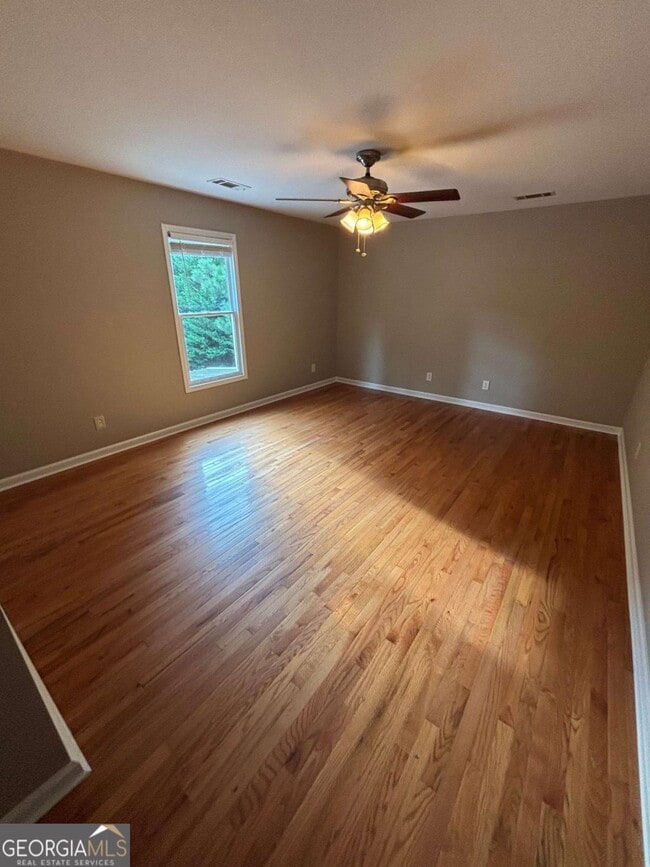 Building Photo - 2012 S Milledge Ave