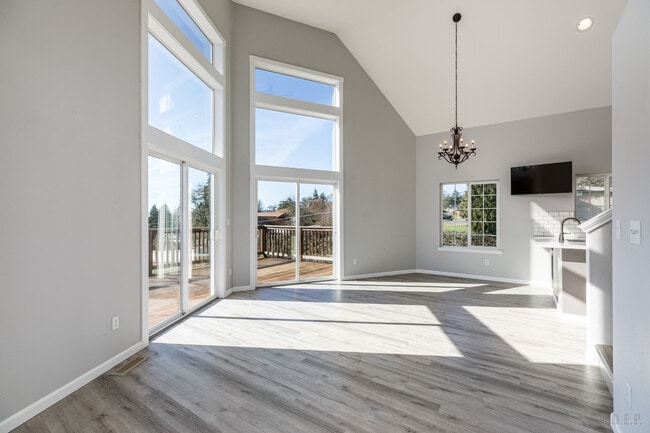 Building Photo - 59941 Windy Ridge Dr