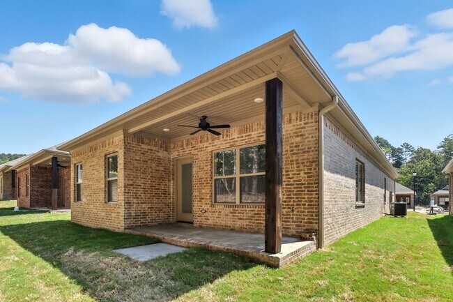 Building Photo - West Little Rock - 1500 SqFt New Constucti...