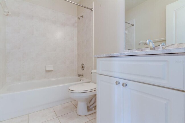 Building Photo - 10704 Sierra Vista Pl