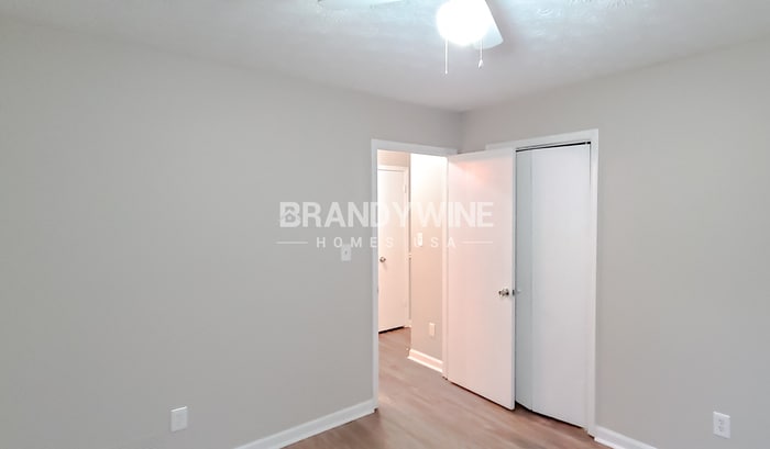 Building Photo - 235 Winston Dr