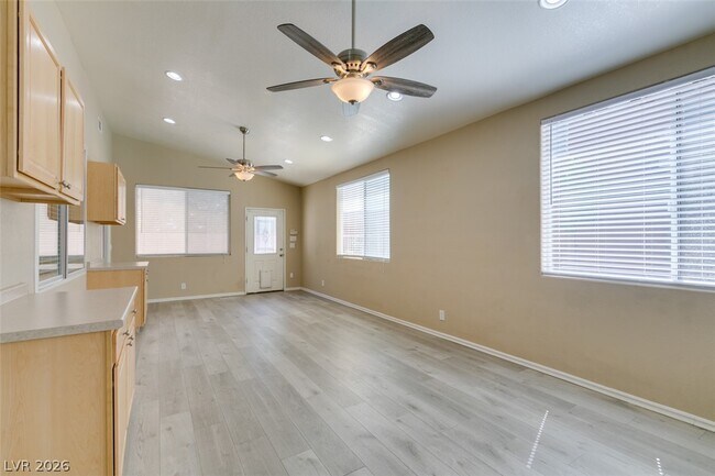 Building Photo - 2255 Calistoga Ct