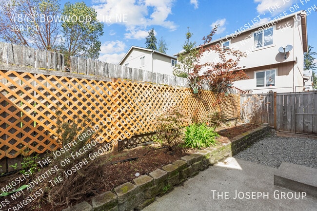 Building Photo - 4843 Bowwood Cir NE
