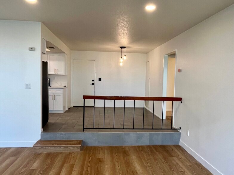 Building Photo - 29105 Thousand Oaks Blvd