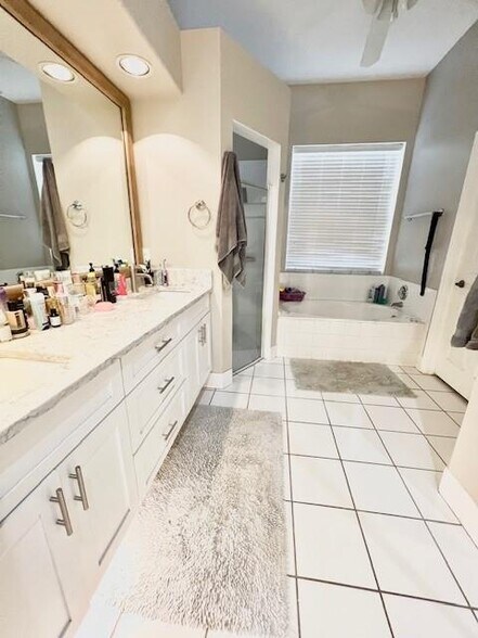 Building Photo - 3474 SW 53rd Ct