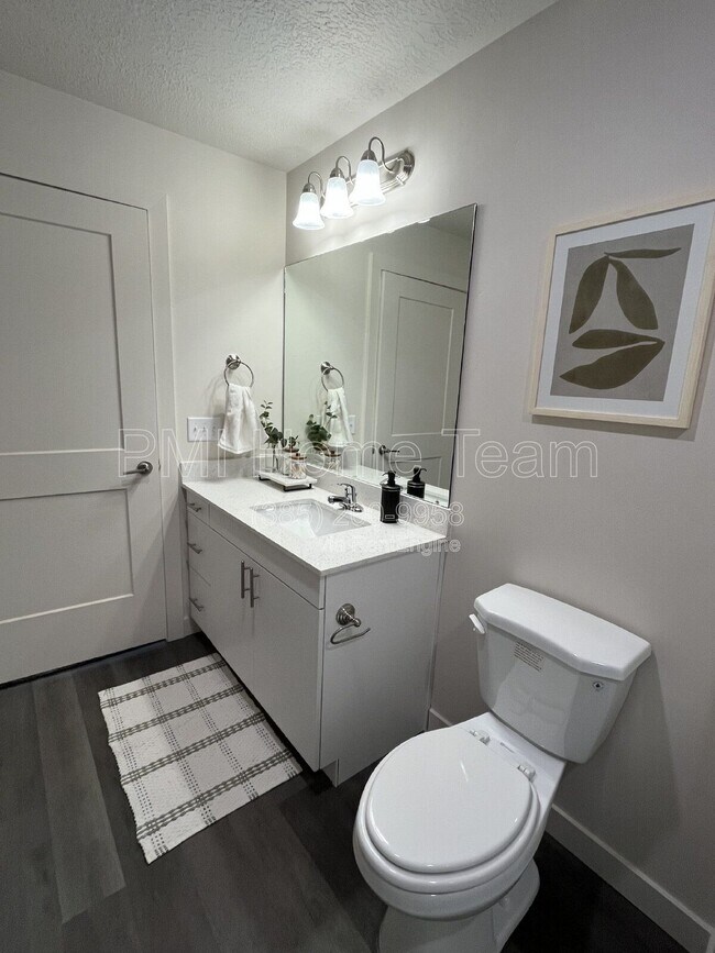 Building Photo - 155 9th St