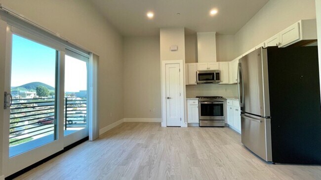 Building Photo - Brand New Construction Studio Apartment with Air Conditioning in the Ironworks Building