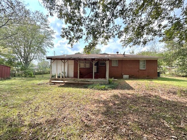 Building Photo - Charming 3-Bedroom Home in Huntsville