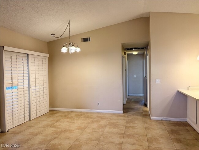 Building Photo - 7175 Sawtooth Dr