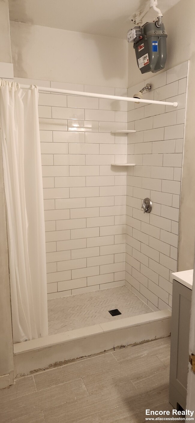 Building Photo - 38 Hemenway St