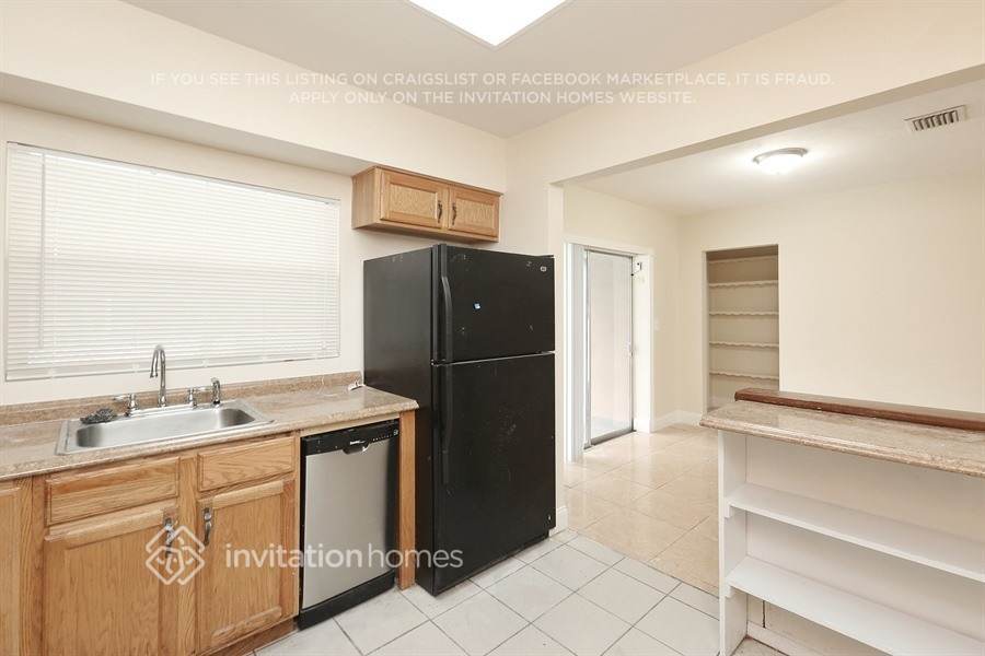 Building Photo - 7828 Kismet St