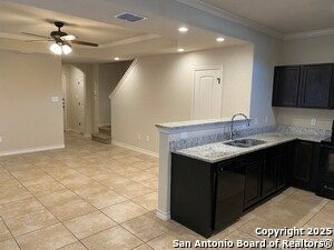 Building Photo - 6850 Lakeview Dr.