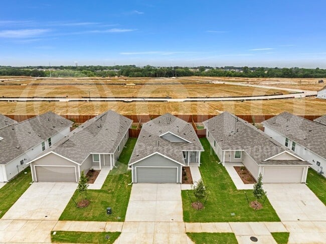 Building Photo - 3101 Tokara St