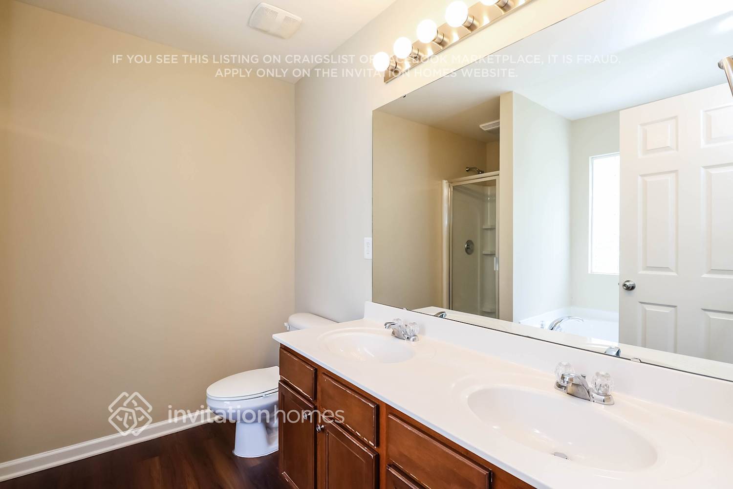 Building Photo - 7112 Bear Grass Ln