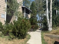 Building Photo - 1 Bedroom for Lease Walton Village Steambo...