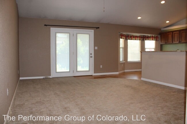 Building Photo - 4 br, 3 bath House - 4214 Getaway Place
