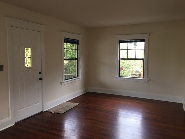 Building Photo - Charming home in great location with private studio unit