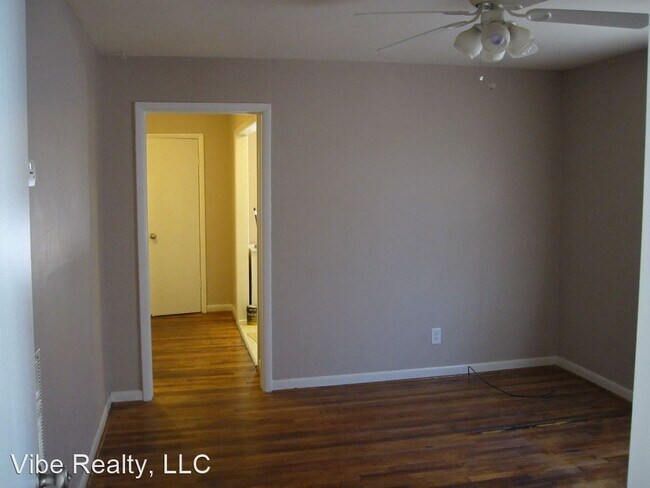 Building Photo - 1 br, 1 bath House - 604A S 14th St.