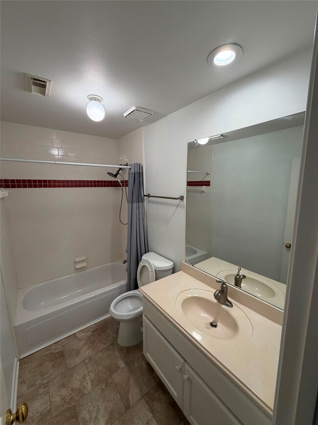 Building Photo - 1103 Glendale Dr
