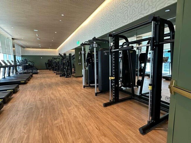 Building Photo - 77 SE 5th St