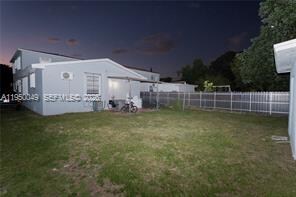 Building Photo - 111 SW 31st Ct