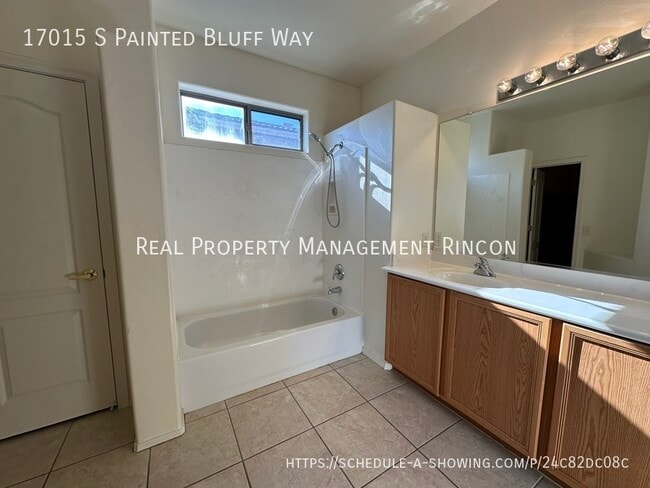 Building Photo - 17015 S Painted Bluff Way
