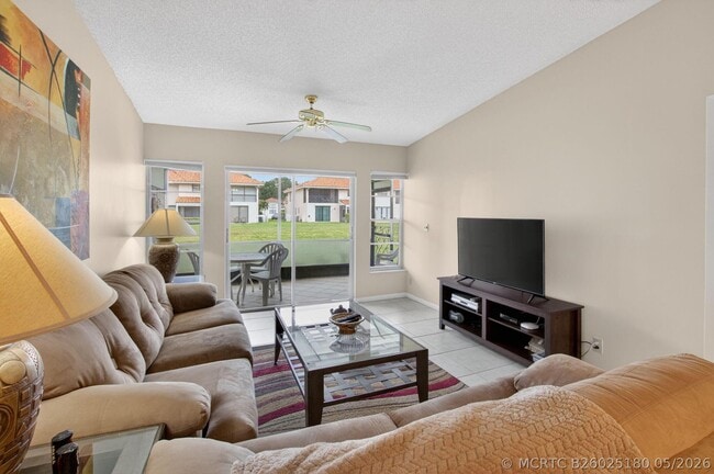 Building Photo - 8697 Sunbird Pl