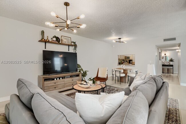 Building Photo - 9311 Orange Grove Dr