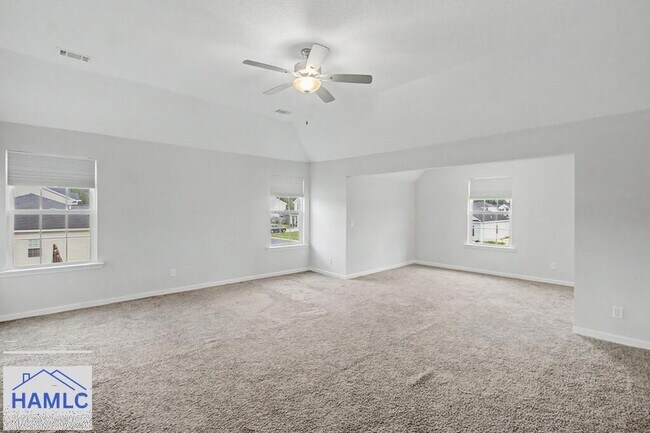 Building Photo - 188 Sunflower Cir NE