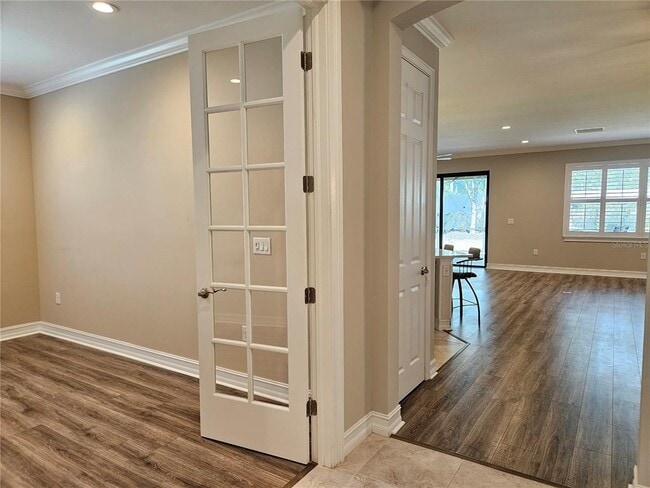 Building Photo - 1020 Bradberry Dr