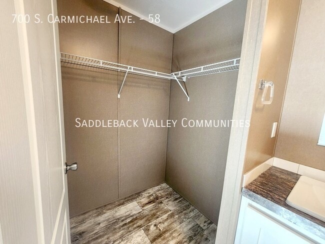 Building Photo - 700 S Carmichael Ave