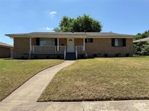 Building Photo - 1108 Glen Park Dr