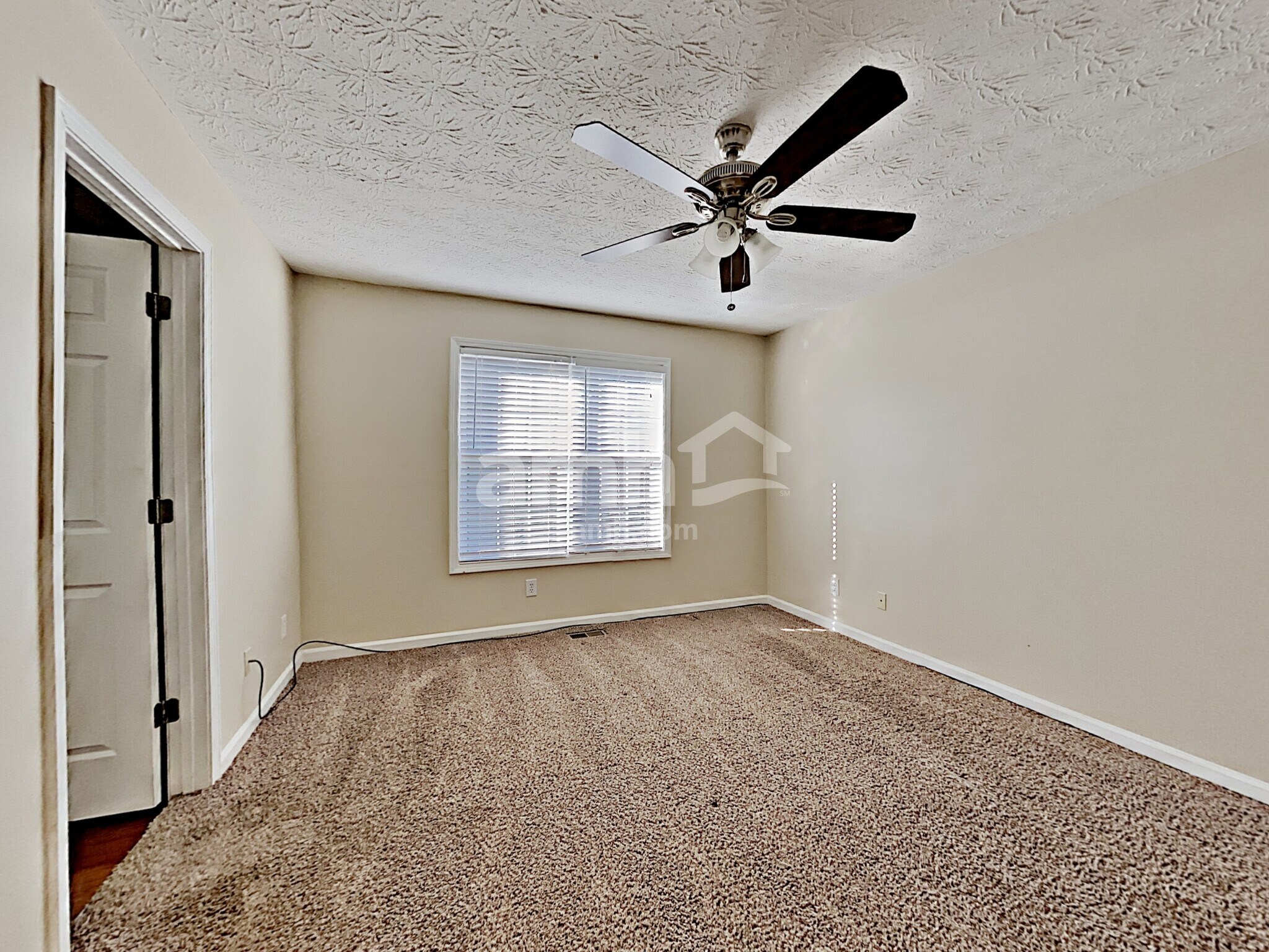 Building Photo - 5088 Memory Ln