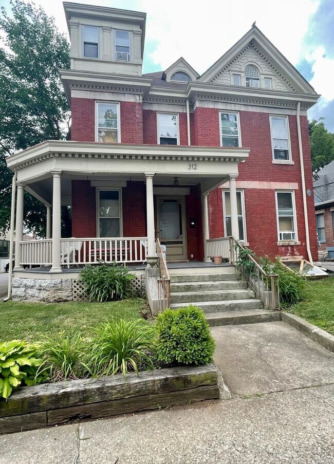 Building Photo - 312 South Upper Street, Lexington KY (Thir...