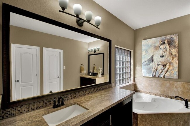 Building Photo - 16702 Radiant Lilac Trail