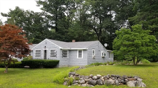 Building Photo - 29 Sandy Brook Rd