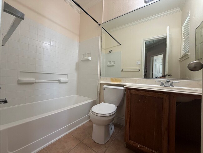 Building Photo - 14434 Summer Garden Dr