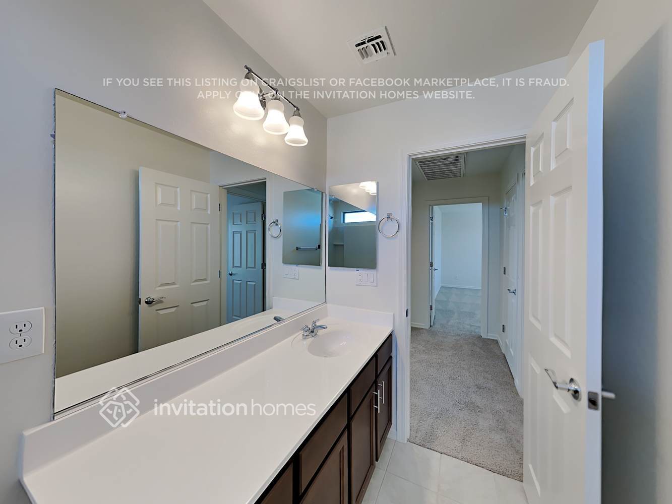 Building Photo - 20113 W Jackson St