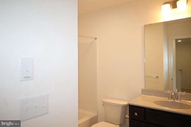 Building Photo - 2445 Spring Water Cir