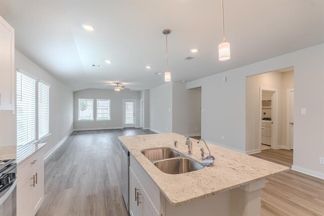 Building Photo - 1438 Waggoner Rnch Trl