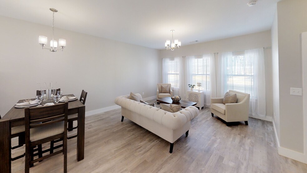 Building Photo - 272 Halo Dr