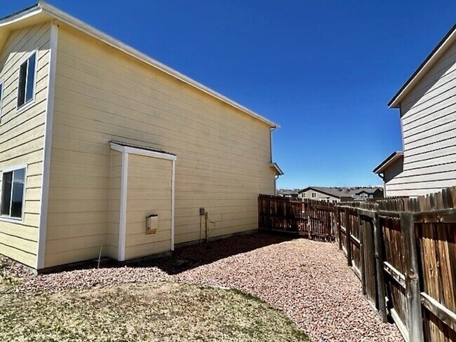Building Photo - 4 Bedroom Home in Pronghorn Glen with Mountain Views